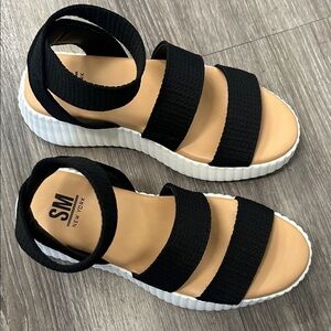 SM New York Black and White Strappy Sandals